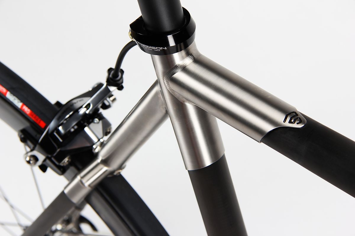 Phony journalist scams companies out of expensive review bikes Bicycle Retailer and Industry News